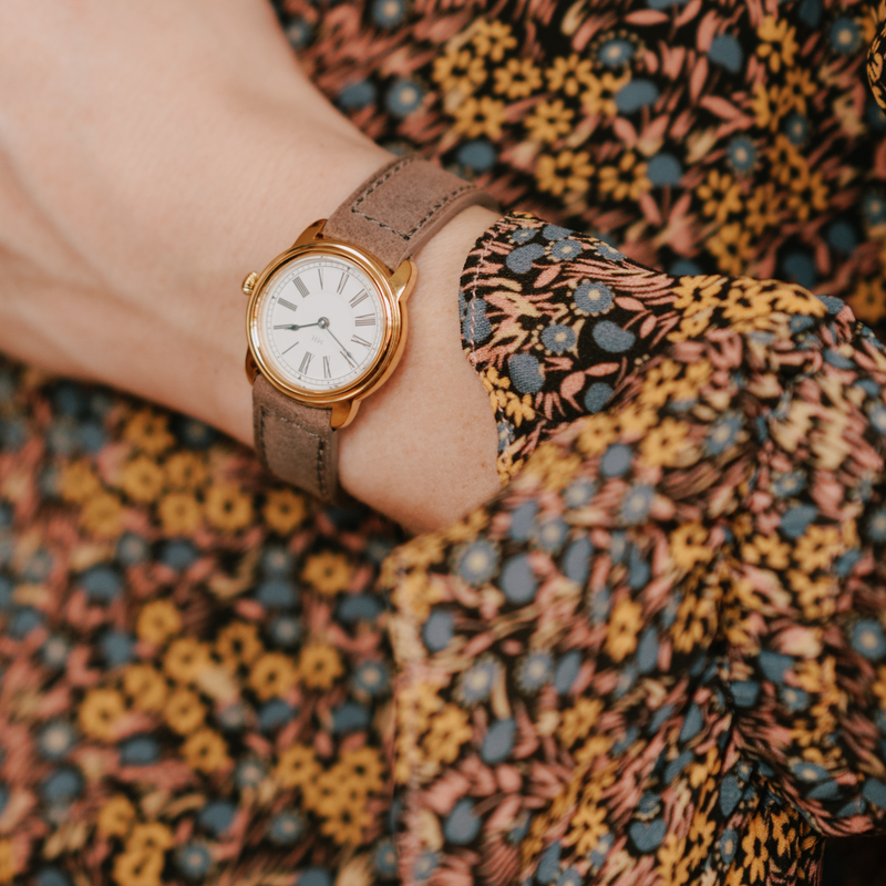 Suede Strap in Biscuit